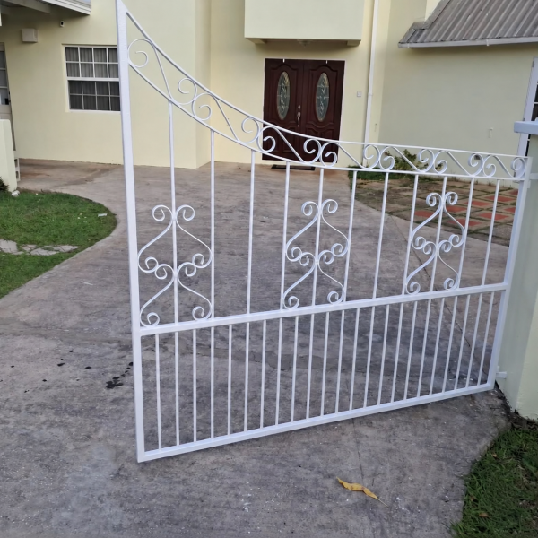 Residential & Commercial Painting Services